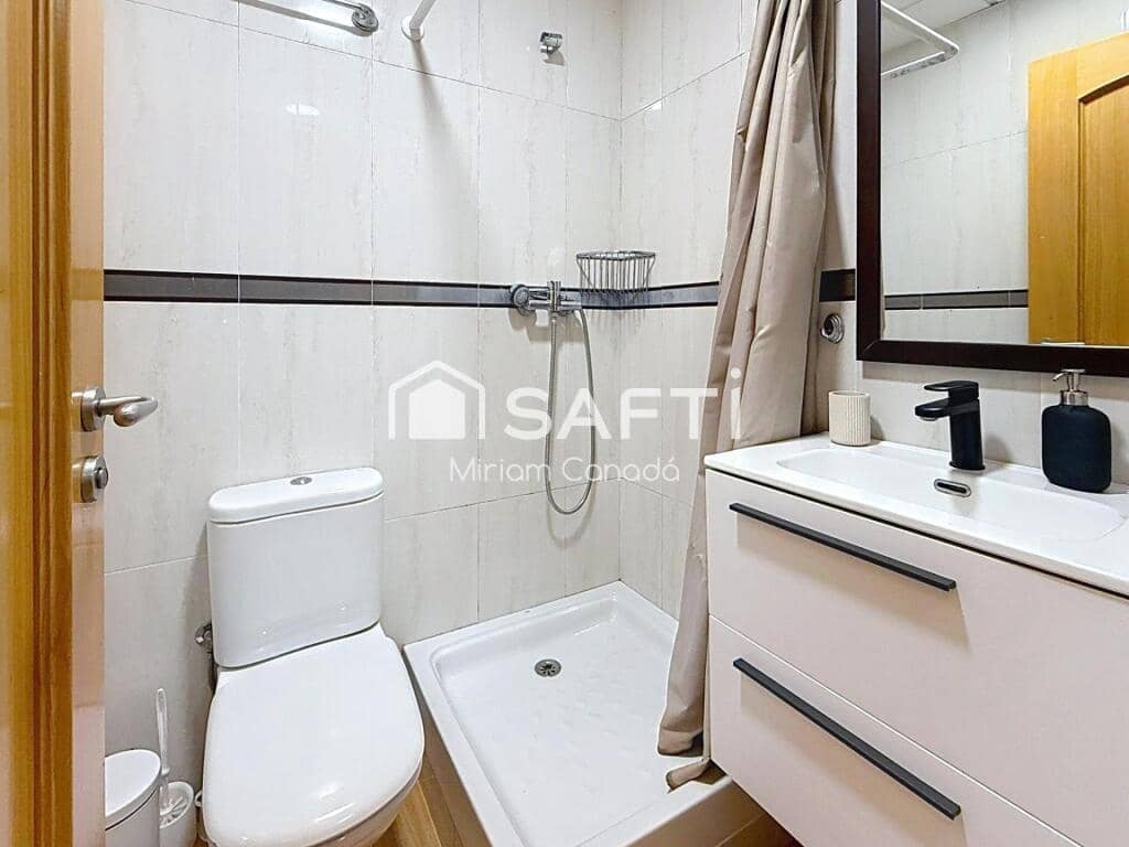 4 makuuhuone Huvila myytävänä paikassa Calafell mukana uima-altaan 
autotalli - 328 000 € (Ref: 9353418)