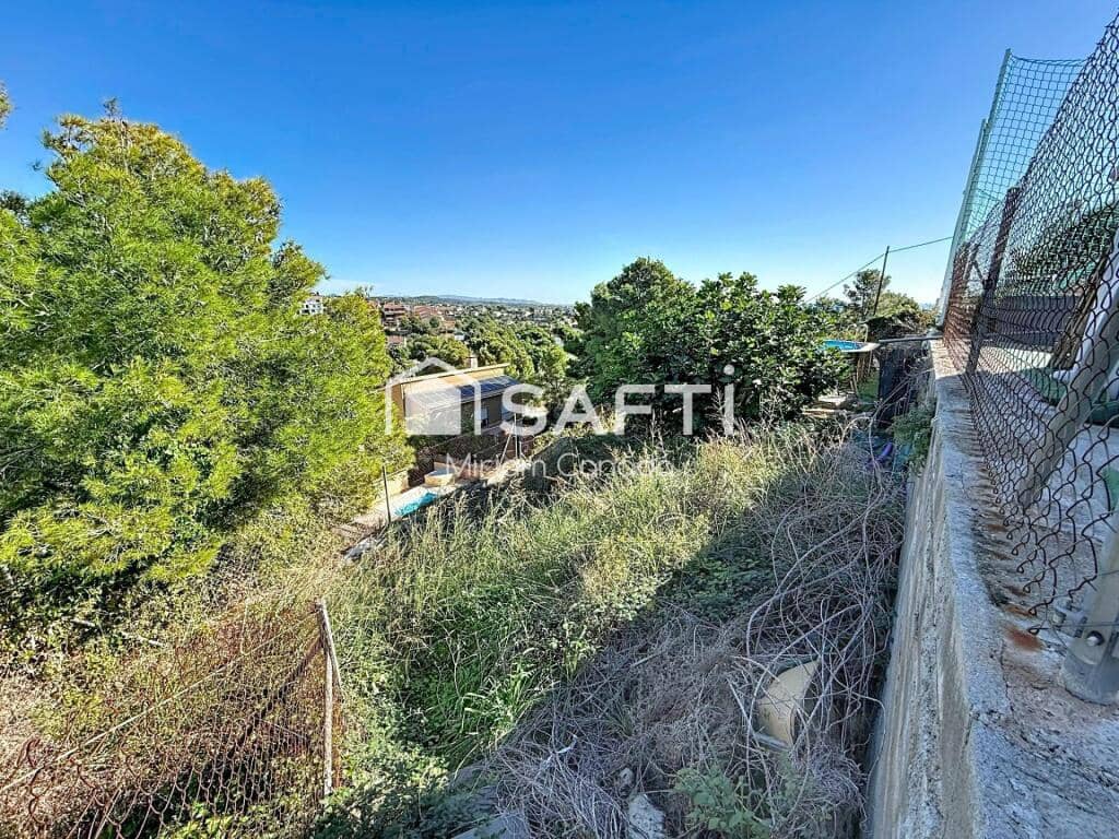 4 makuuhuone Huvila myytävänä paikassa Calafell mukana uima-altaan 
autotalli - 328 000 € (Ref: 9353418)