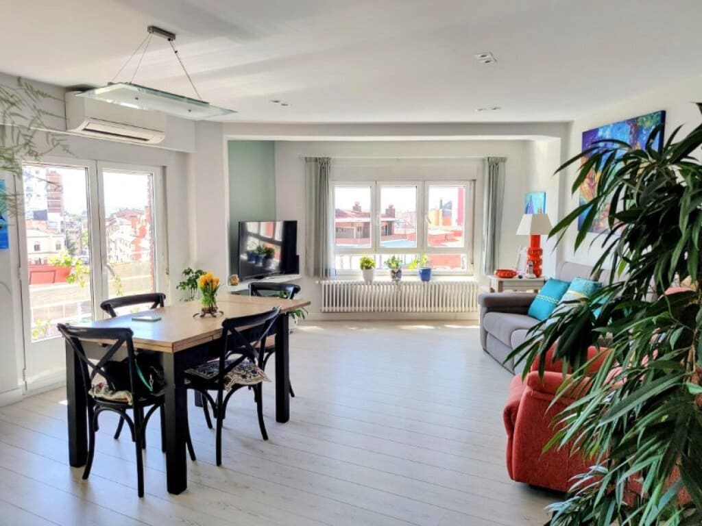 3 slaapkamer Appartement te koop in Leon stad - € 325.000 (Ref: 9355760)