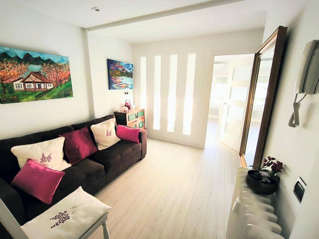 3 slaapkamer Appartement te koop in Leon stad - € 325.000 (Ref: 9355760)