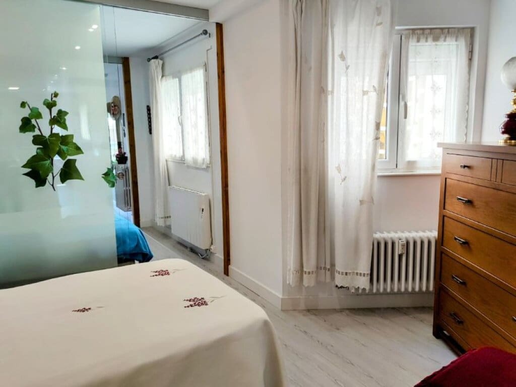 3 slaapkamer Appartement te koop in Leon stad - € 325.000 (Ref: 9355760)