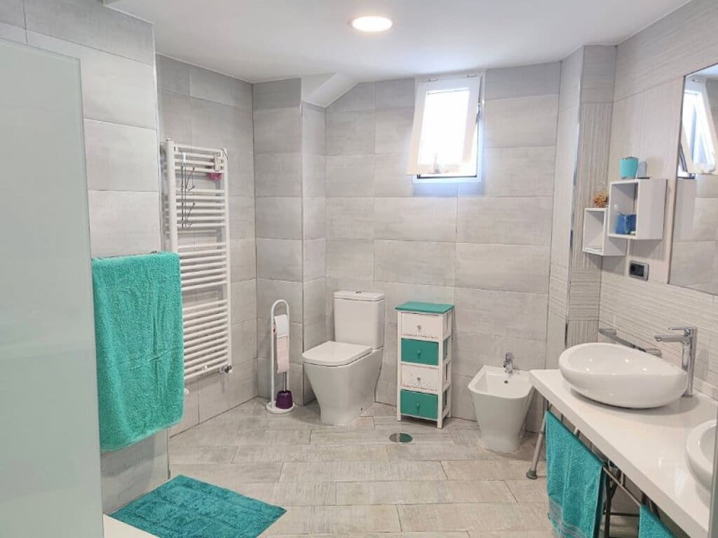 3 slaapkamer Appartement te koop in Leon stad - € 325.000 (Ref: 9355760)