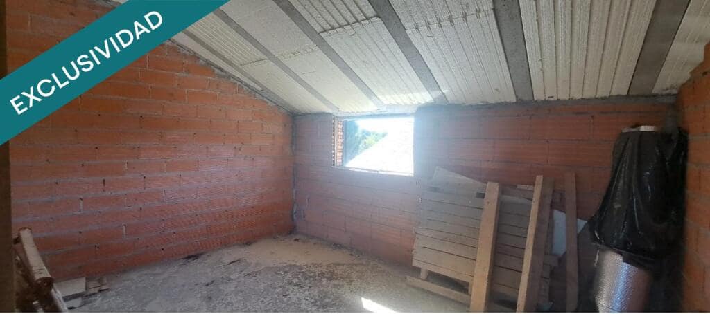 Toimisto myytävänä paikassa Villafranca del Bierzo - 60 000 € (Ref: 9355762)