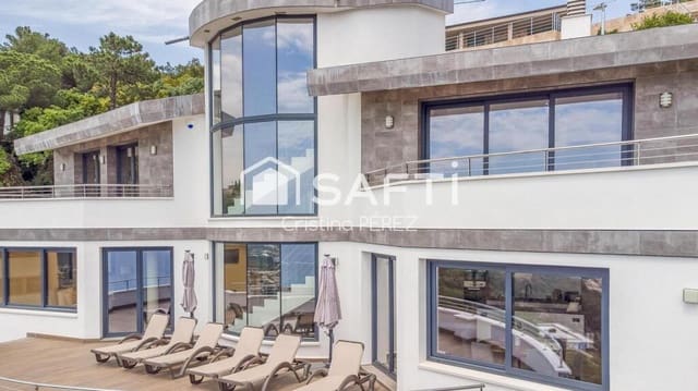 5 soveværelse Villa til salg i Roca Grossa, Lloret de Mar med swimmingpool garage - € 1.400.000 (Ref: 9359371)