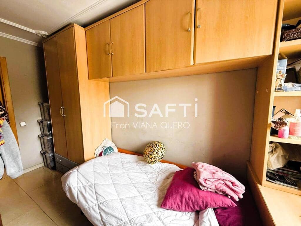 3 bedroom Apartment for sale in Pineda de Mar with pool - € 235,000 (Ref: 9359372)