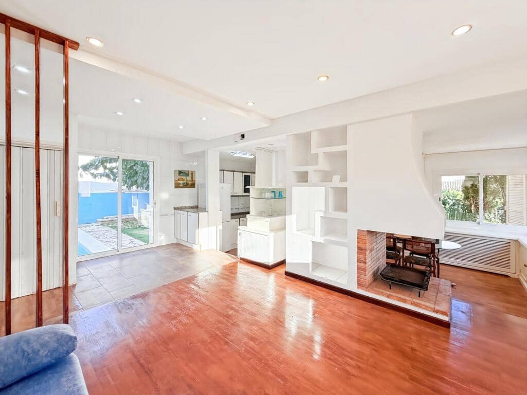 5 sypialnia Willa na sprzedaż w Piera z basenem - 640 000 € (Ref: 9359373)