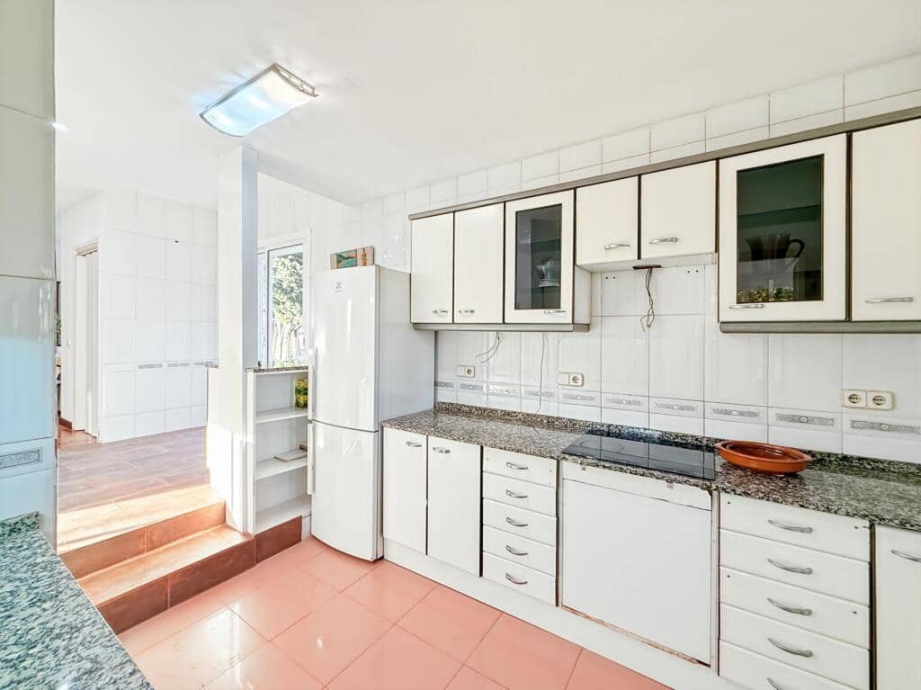 5 sypialnia Willa na sprzedaż w Piera z basenem - 640 000 € (Ref: 9359373)