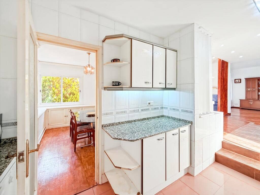 5 sypialnia Willa na sprzedaż w Piera z basenem - 640 000 € (Ref: 9359373)