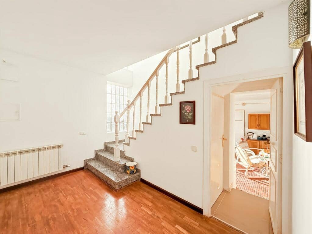 5 sypialnia Willa na sprzedaż w Piera z basenem - 640 000 € (Ref: 9359373)