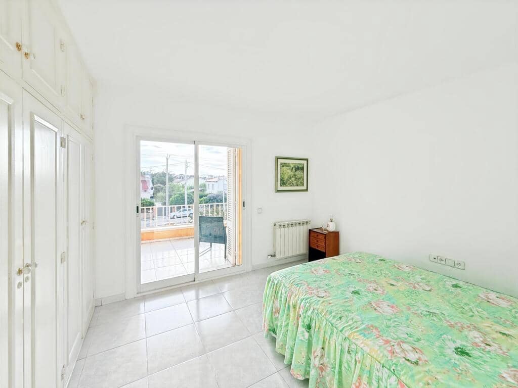 5 sypialnia Willa na sprzedaż w Piera z basenem - 640 000 € (Ref: 9359373)