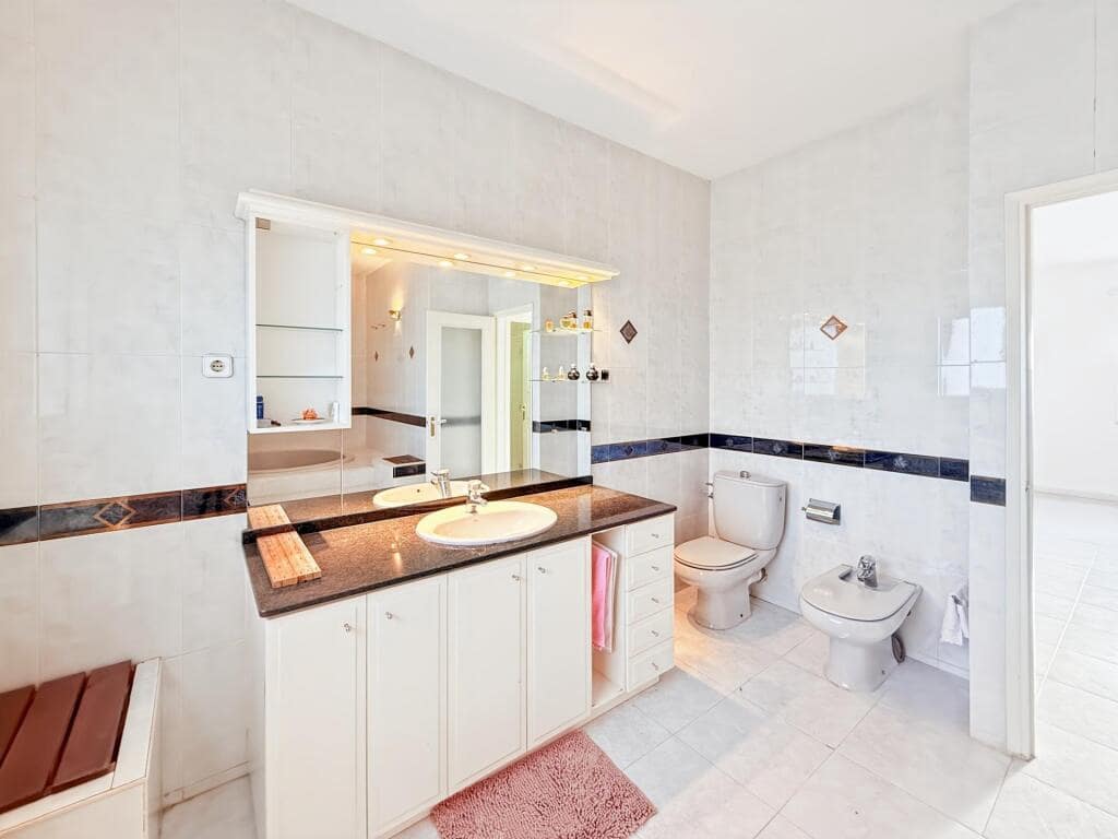 5 sypialnia Willa na sprzedaż w Piera z basenem - 640 000 € (Ref: 9359373)