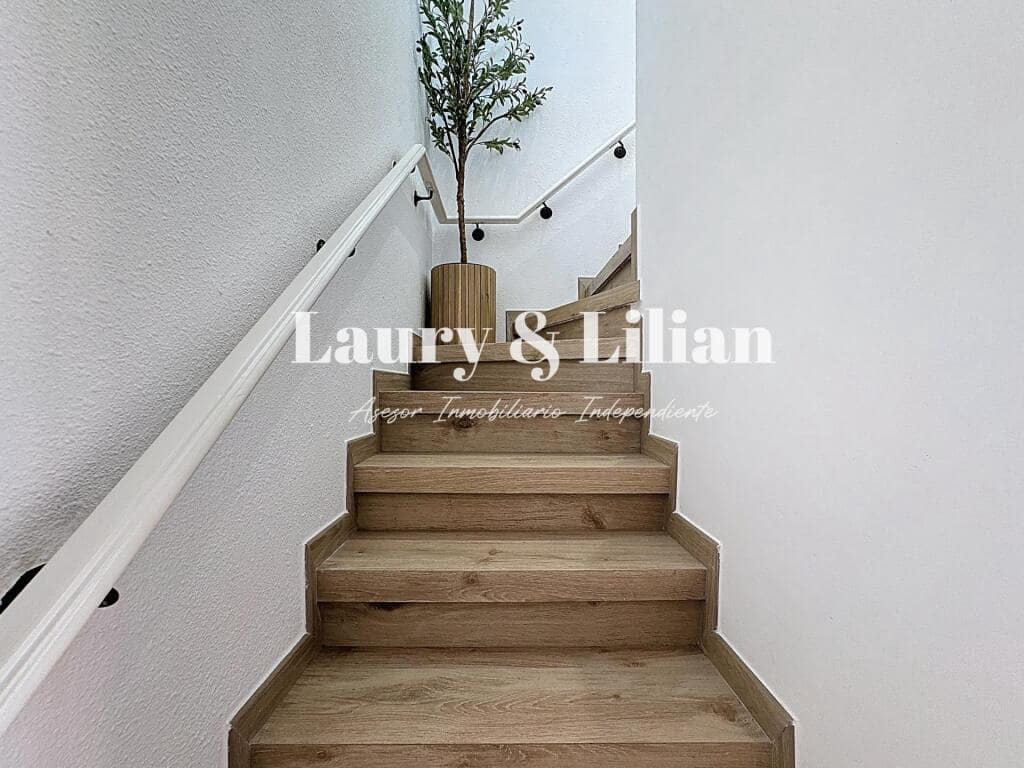 4 quarto Moradia para venda em Avinyonet de Puigventos com piscina garagem - 480 000 € (Ref: 9359378)