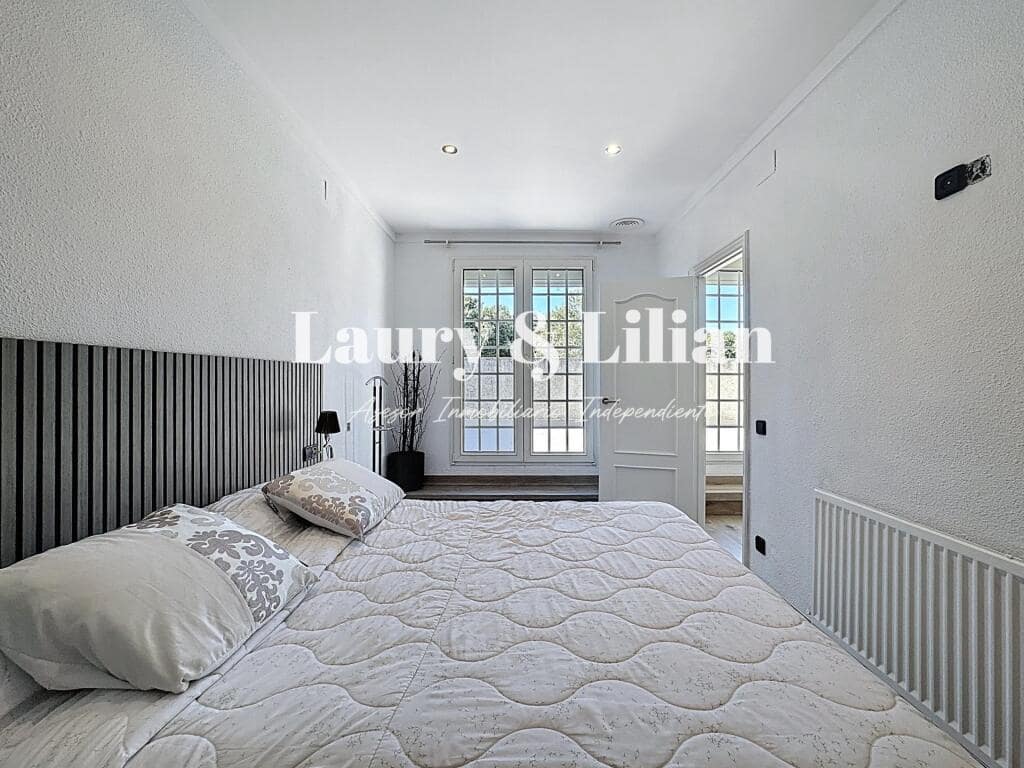 4 quarto Moradia para venda em Avinyonet de Puigventos com piscina garagem - 480 000 € (Ref: 9359378)