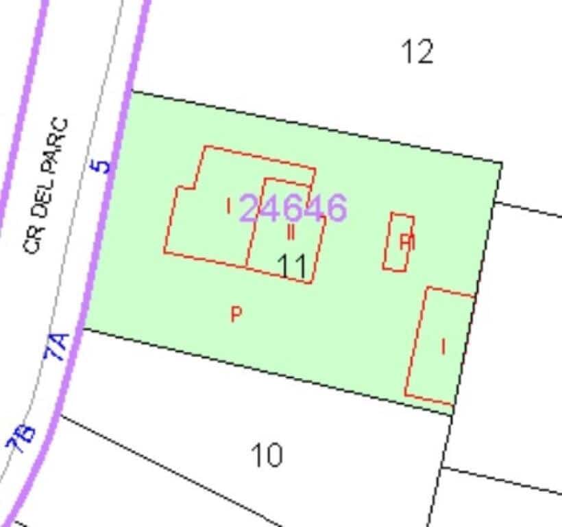 4 bedroom Villa for sale in Avinyonet de Puigventos with pool garage - € 480,000 (Ref: 9359378)