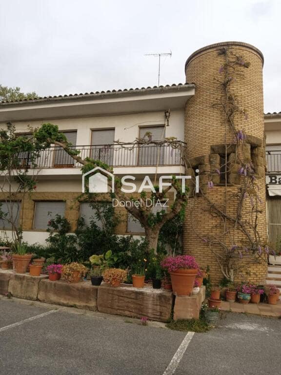 9 makuuhuone Maalaistalo myytävänä paikassa Massanes - 1 200 000 € (Ref: 9359379)