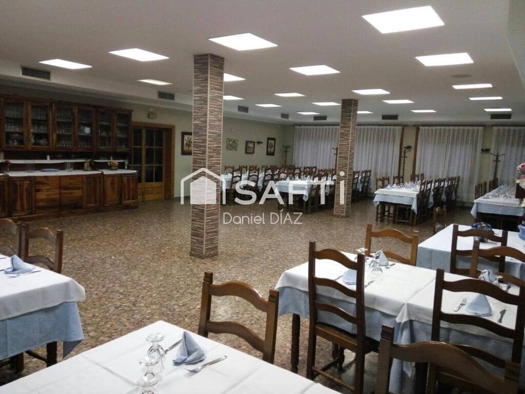 9 makuuhuone Maalaistalo myytävänä paikassa Massanes - 1 200 000 € (Ref: 9359379)