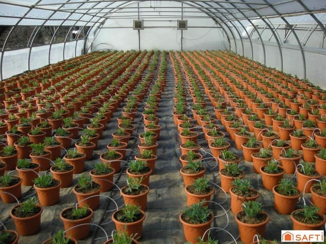 Ubebygd land til salgs i Sant Cebrià de Vallalta - € 380 000 (Ref: 9359383)