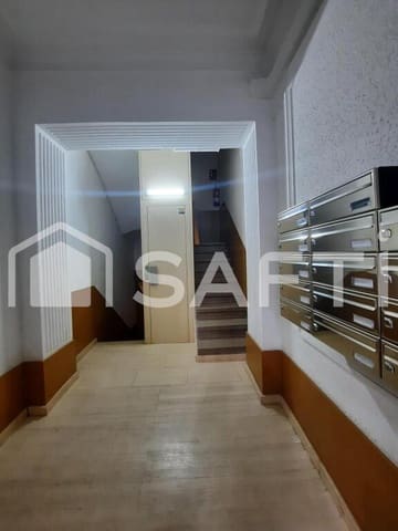 Komercyjne na sprzedaż w El Congrés i Els Indians, Miasto Barcelona - 150 500 € (Ref: 9359385)