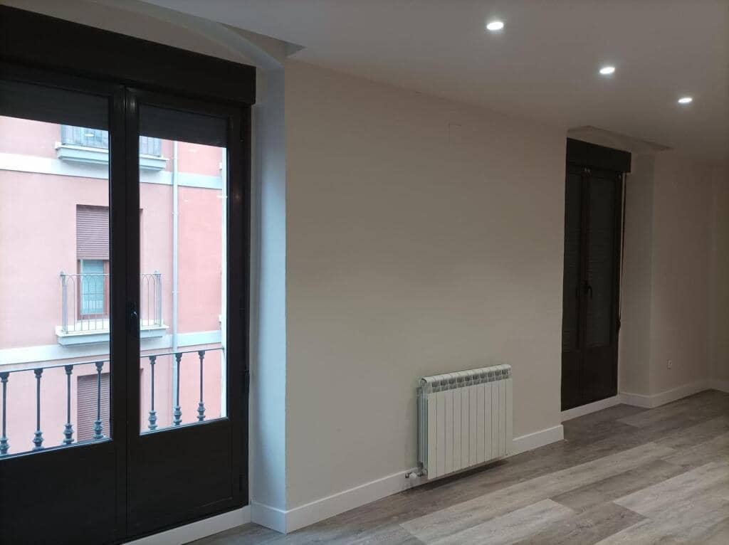 2 bedroom Apartment for rent in Leon city - € 790 (Ref: 9359387)