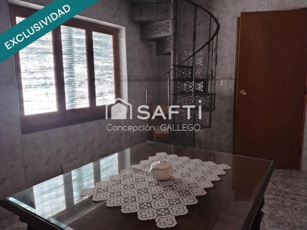 5 soverom Villa til salgs i Campo de Criptana med garasje - € 105 000 (Ref: 9362304)