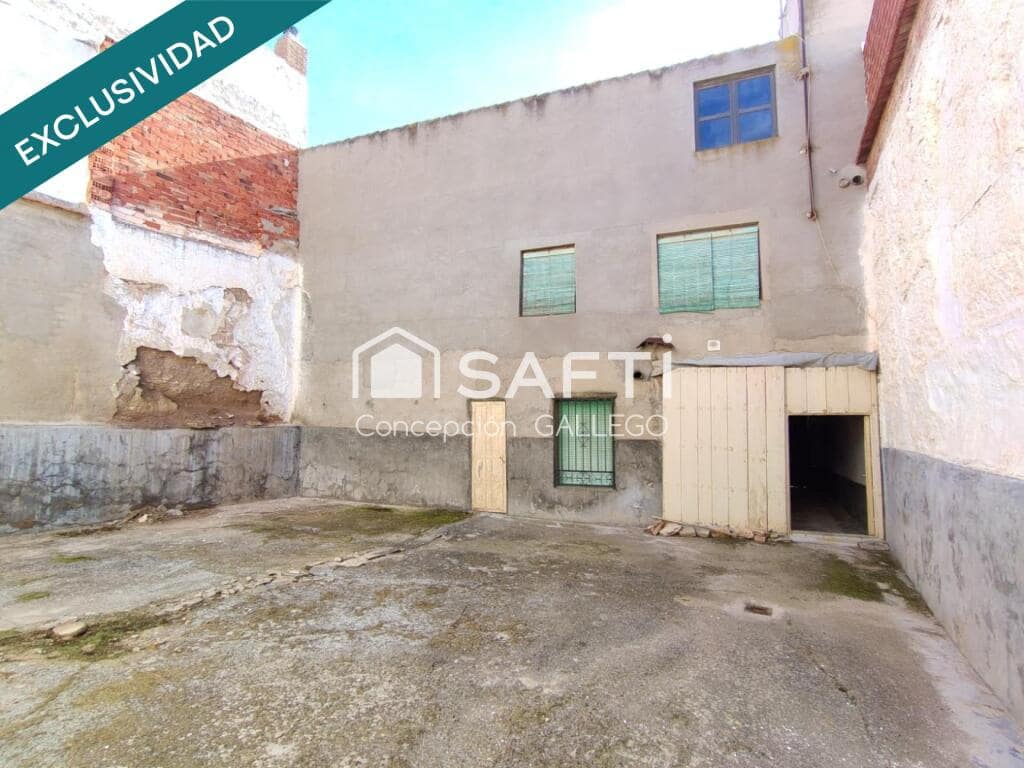 5 soverom Villa til salgs i Campo de Criptana med garasje - € 105 000 (Ref: 9362304)