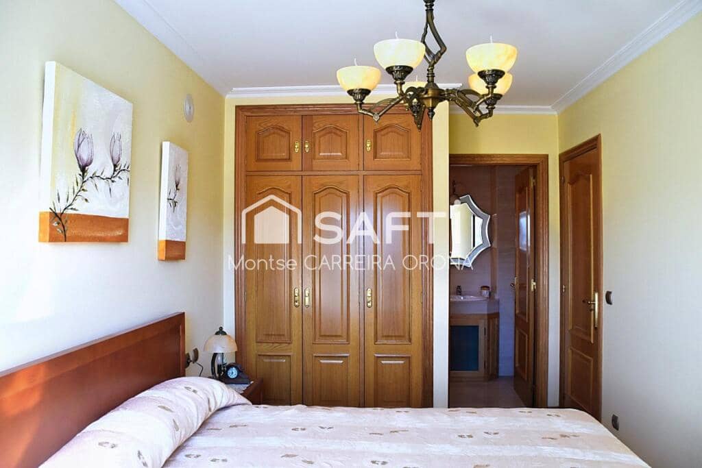 4 soveværelse Lejlighed til leje i Santiago de Compostela med garage - € 1.500 (Ref: 9362305)