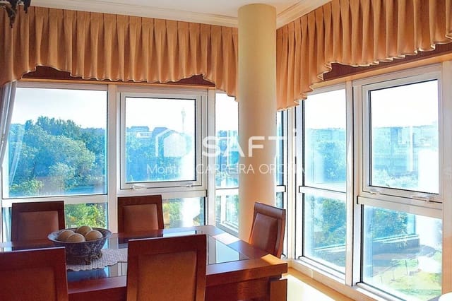 4 bedroom Apartment for rent in Santiago de Compostela with garage - € 1,500 (Ref: 9362305)