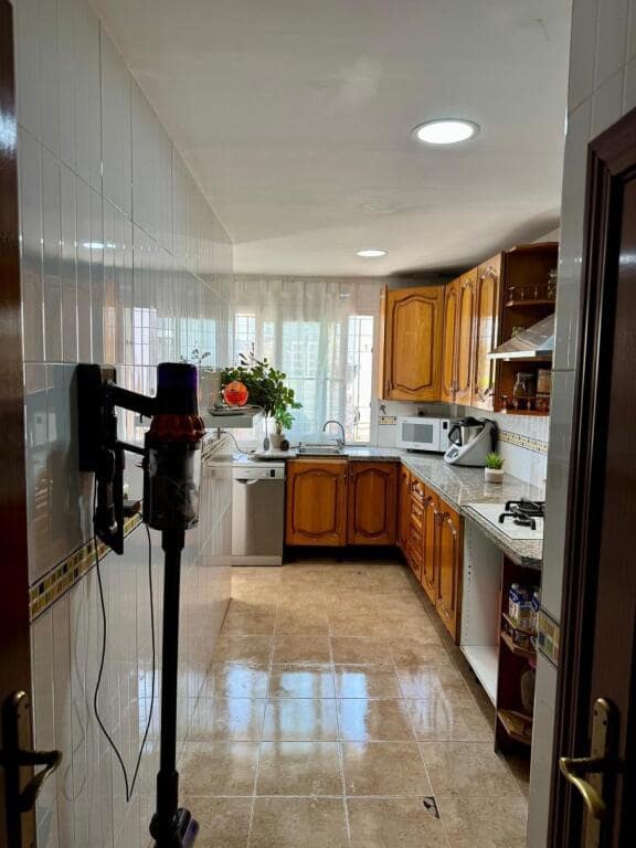 3 soverom Rekkehus til salgs i Malaga by - € 495 000 (Ref: 9362314)