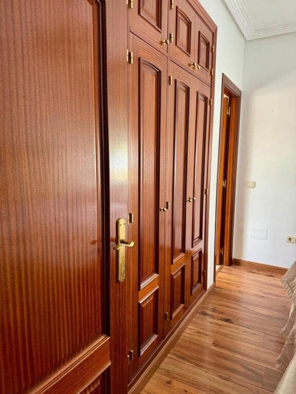 3 soverom Rekkehus til salgs i Malaga by - € 495 000 (Ref: 9362314)