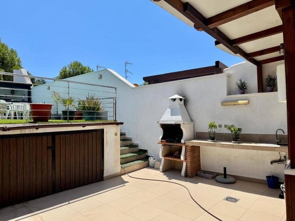 3 soverom Rekkehus til salgs i Malaga by - € 495 000 (Ref: 9362314)