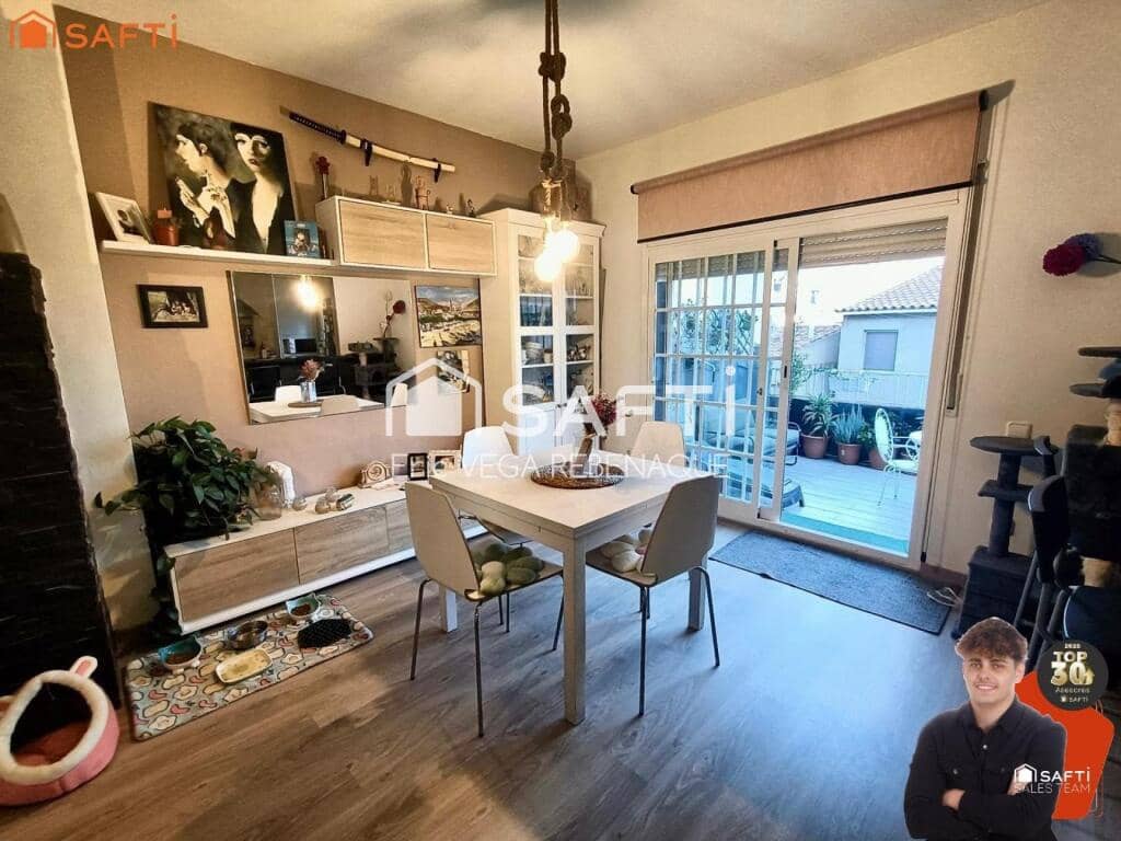 3 sypialnia Dom szeregowy na sprzedaż w Sant Feliu de Codines z garażem - 260 000 € (Ref: 9367337)