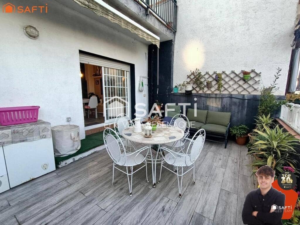 3 sypialnia Dom szeregowy na sprzedaż w Sant Feliu de Codines z garażem - 260 000 € (Ref: 9367337)