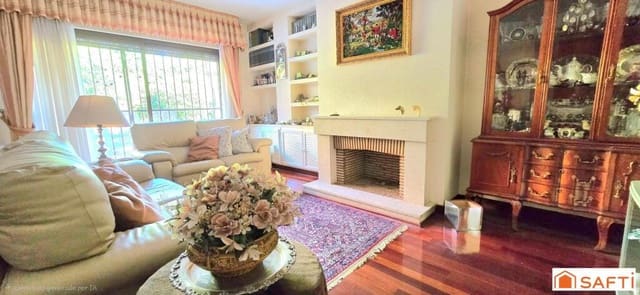 7 sypialnia Willa na sprzedaż w Las Rozas de Madrid z basenem garażem - 980 000 € (Ref: 9367346)