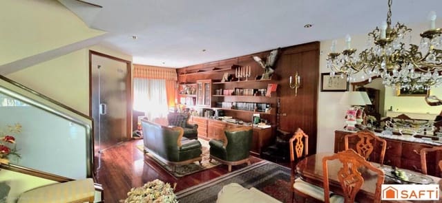 7 sypialnia Willa na sprzedaż w Las Rozas de Madrid z basenem garażem - 980 000 € (Ref: 9367346)