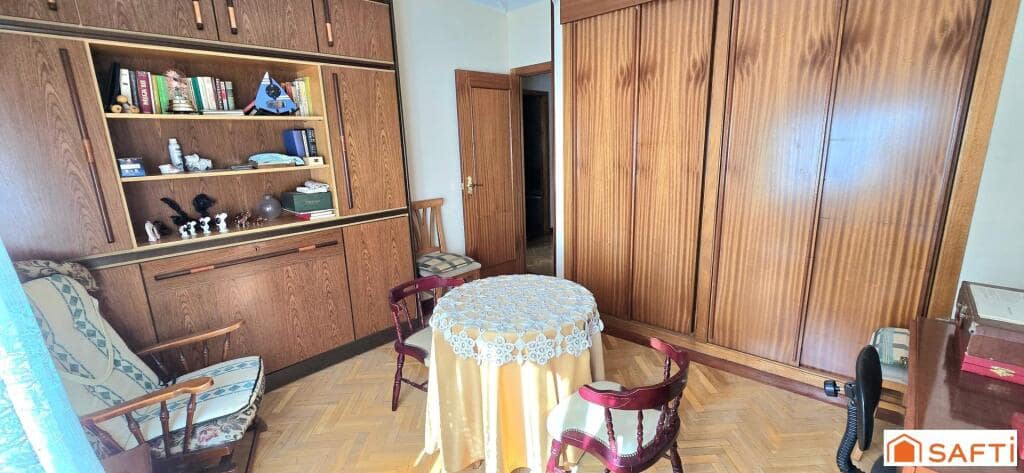 7 sypialnia Willa na sprzedaż w Las Rozas de Madrid z basenem garażem - 980 000 € (Ref: 9367346)