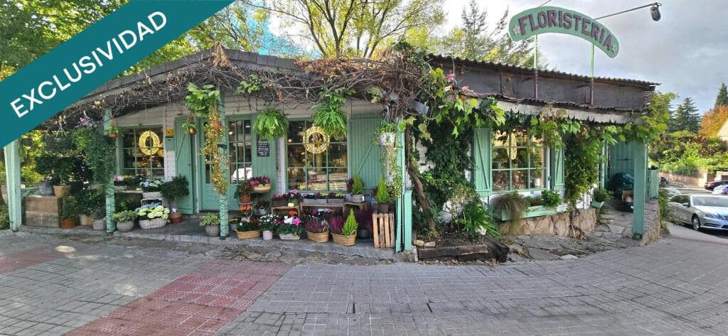 7 makuuhuone Huvila myytävänä paikassa Las Rozas de Madrid mukana uima-altaan 
autotalli - 980 000 € (Ref: 9367346)