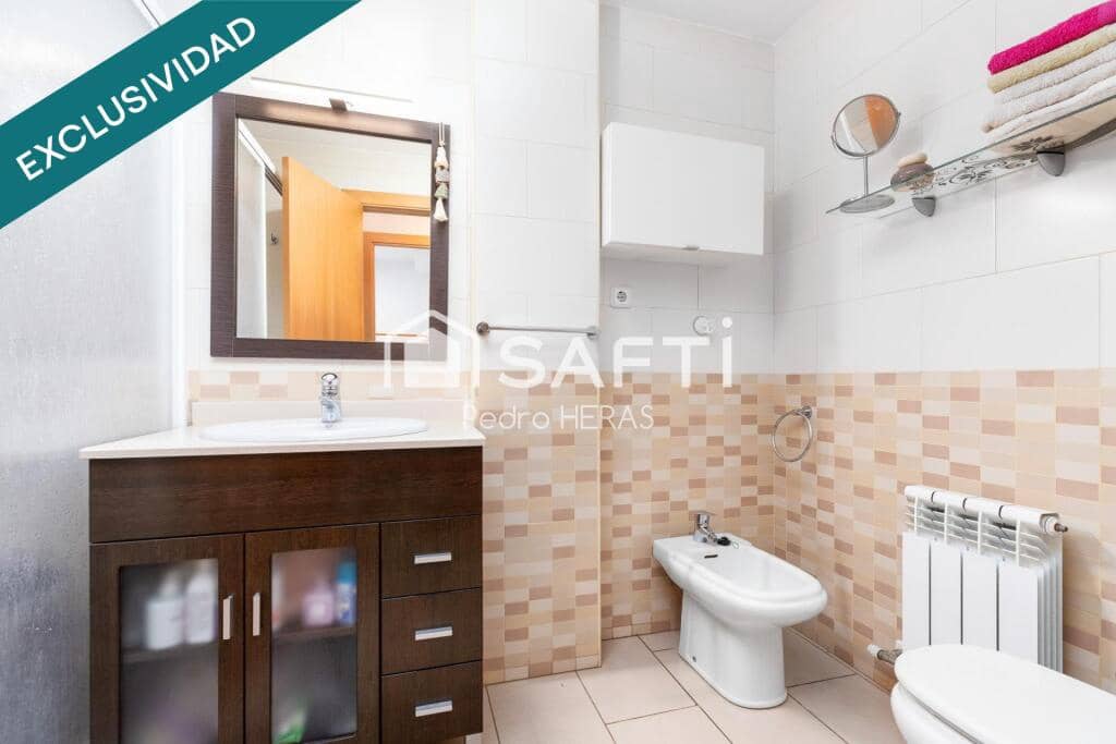 2 bedroom Apartment for sale in Pineda de Mar - € 199,550 (Ref: 9371963)