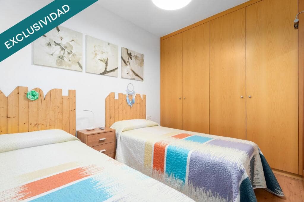 2 bedroom Apartment for sale in Pineda de Mar - € 199,550 (Ref: 9371963)