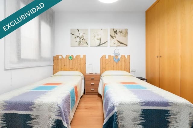 2 bedroom Apartment for sale in Pineda de Mar - € 199,550 (Ref: 9371963)