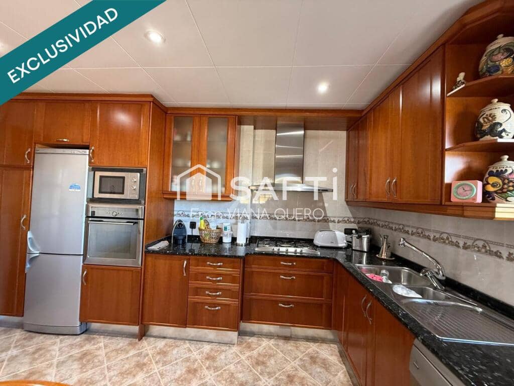 6 quarto Moradia para venda em Fogars de la Selva com piscina garagem - 385 000 € (Ref: 9371964)