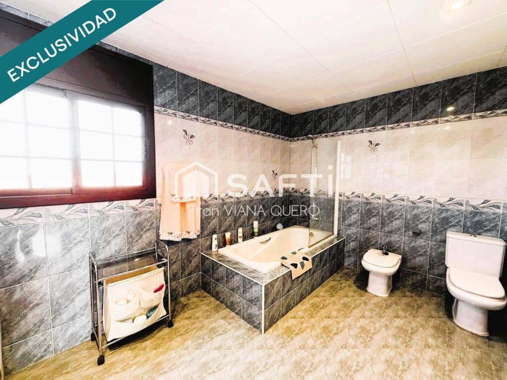 6 quarto Moradia para venda em Fogars de la Selva com piscina garagem - 385 000 € (Ref: 9371964)