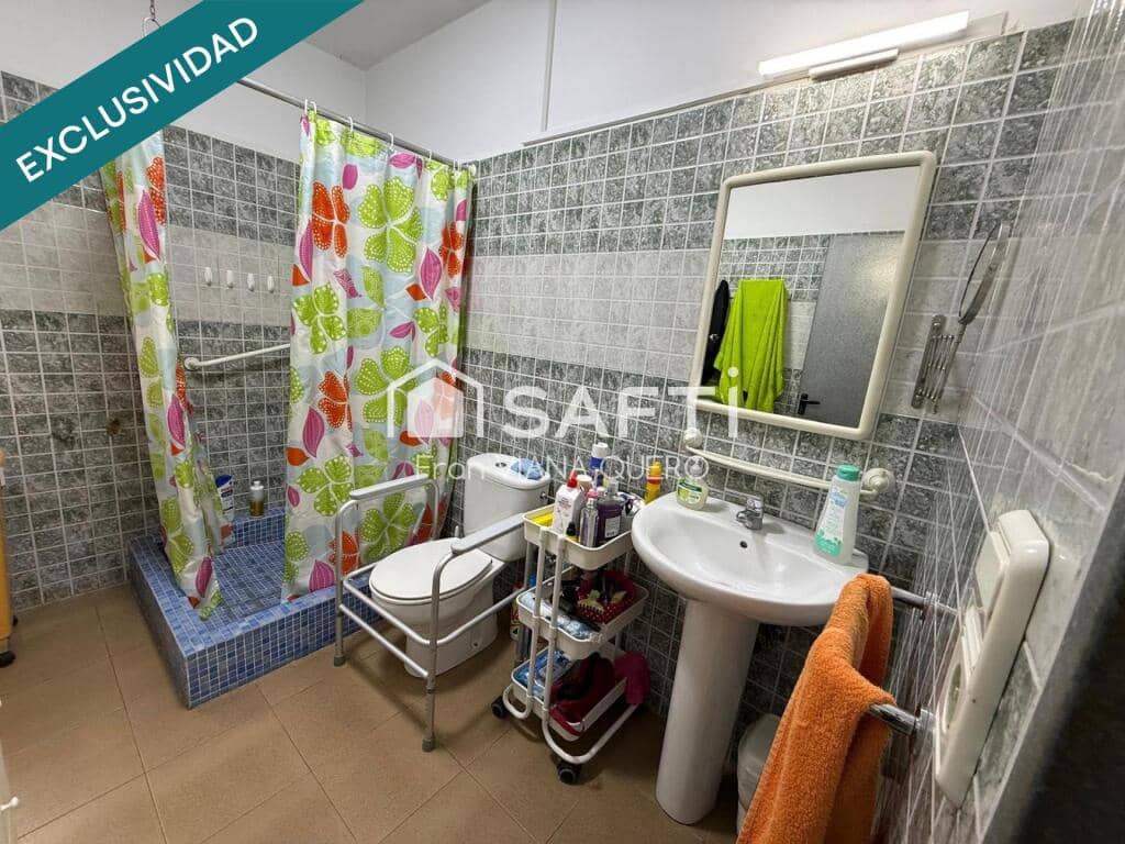 6 quarto Moradia para venda em Fogars de la Selva com piscina garagem - 385 000 € (Ref: 9371964)