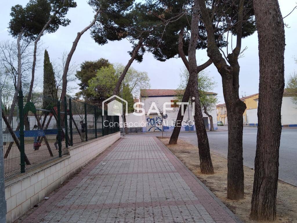 Działka budowlana na sprzedaż w Campo de Criptana - 150 000 € (Ref: 9375147)