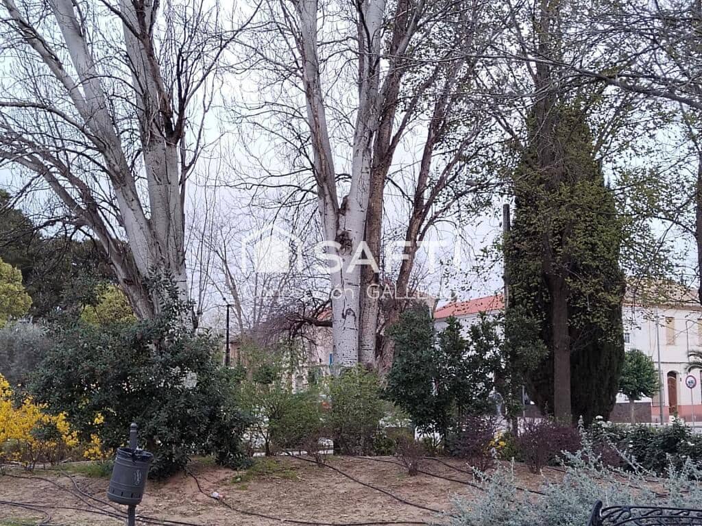 Działka budowlana na sprzedaż w Campo de Criptana - 150 000 € (Ref: 9375147)