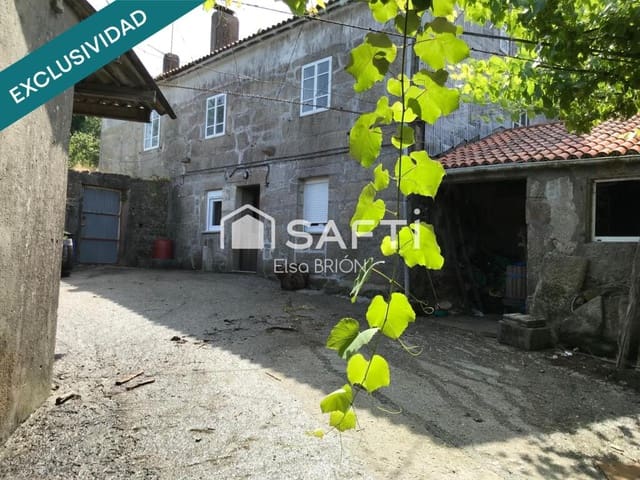 4 slaapkamer Villa te koop in Porto do Son met garage - € 300.000 (Ref: 9375148)