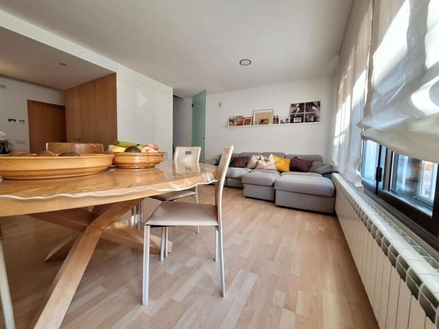 4 Zimmer Reihenhaus zu verkaufen in Santpedor mit Garage - 350.000 € (Ref: 9375153)