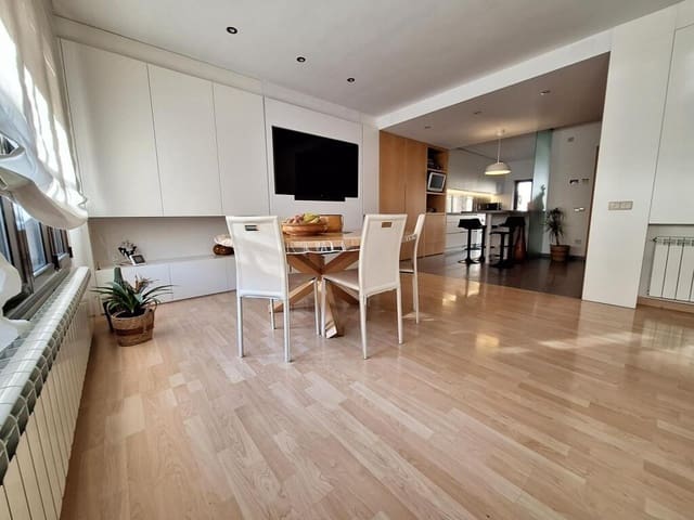 4 Zimmer Reihenhaus zu verkaufen in Santpedor mit Garage - 350.000 € (Ref: 9375153)