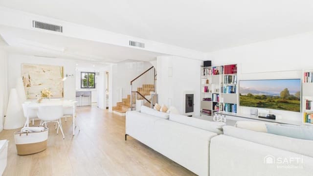 3 soveværelse Villa til salg i Puig de Ros, Llucmajor - € 1.420.000 (Ref: 9378930)