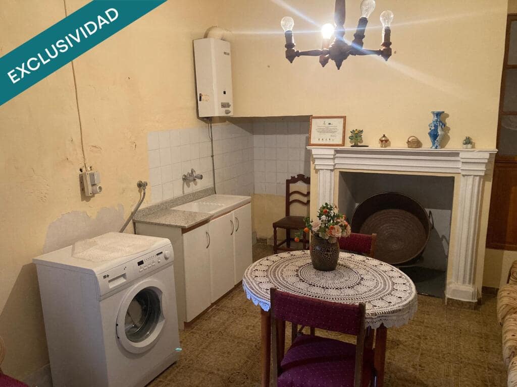 6 soverom Villa til salgs i Cehegin - € 70 000 (Ref: 9378935)