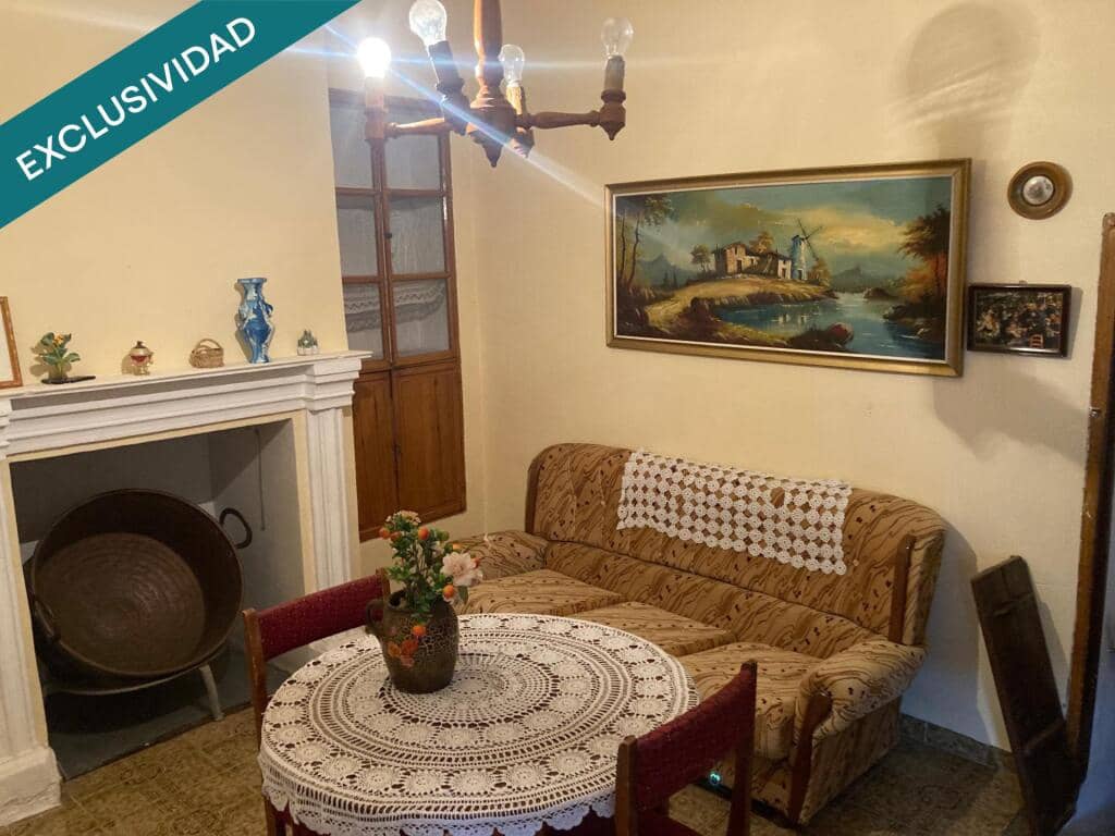 6 soverom Villa til salgs i Cehegin - € 70 000 (Ref: 9378935)